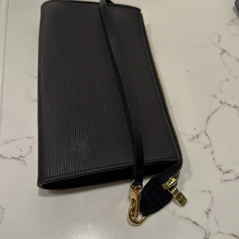 Louis Vuitton Pochette Black EPI Leather Clutch